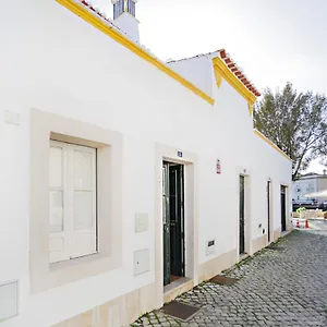 Yellow Stripe Holiday home